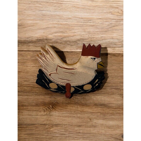 Hand Carved Wooden Chicken Rooster Folk Art Wall Hook Rustic Farmhouse Decor - Picture 4 of 12
